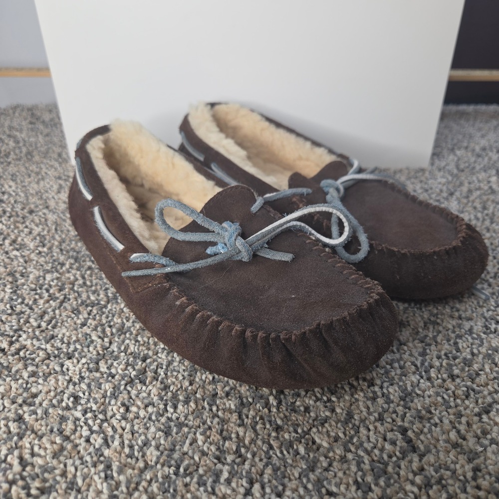 UGG Australia Dakota Espresso Brown Suede Sheepskin‎ Moccasin Slippers Womens 8